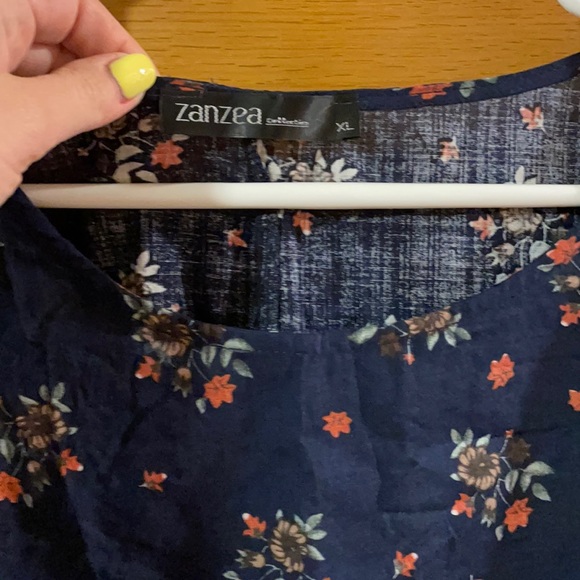 Ladies peasant cotton tunic, Zanzea brand size XL - Picture 2 of 4